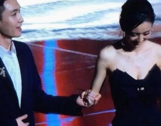 娱乐圈翻车频出，吃瓜群众眼中的明星生活真相曝光🍿